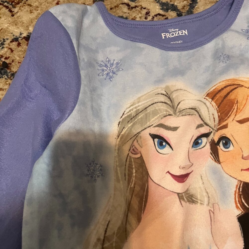 NWOT FROZEN FLEECE PAJAMAS GIRLS SZ 7/8